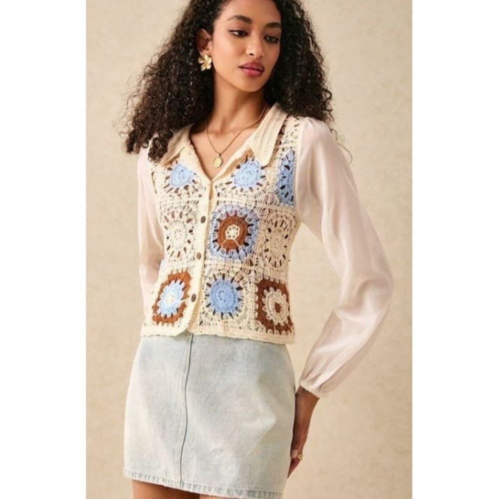 Rebellion Floral Crochet Sleeveless Collared Crop Top Vest Ivory Blue Brown Smal
